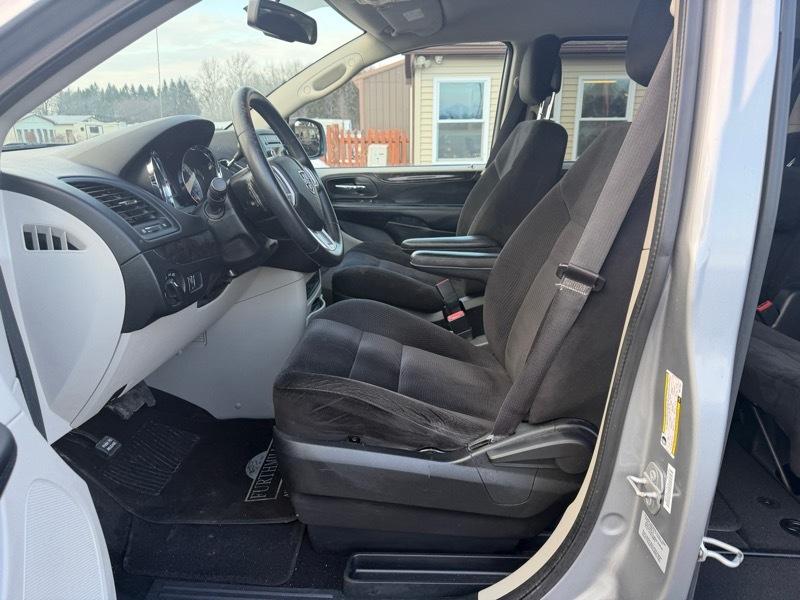 Dodge Grand Caravan SE 2015