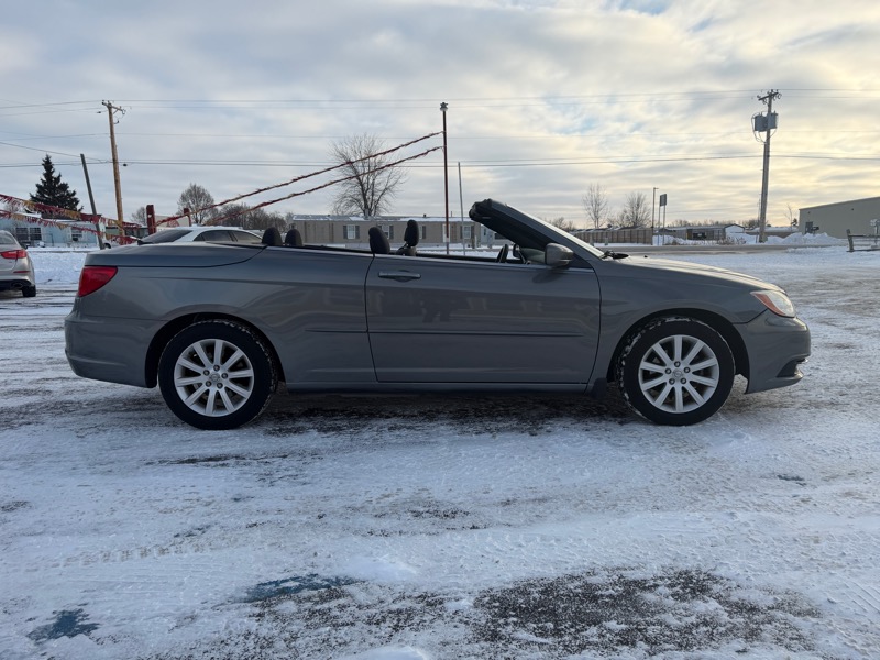 Chrysler 200 Touring Convertible 2013