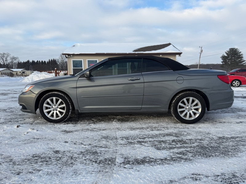 Chrysler 200 Touring Convertible 2013