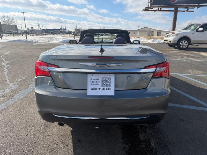 Chrysler 200 Touring Convertible 2013