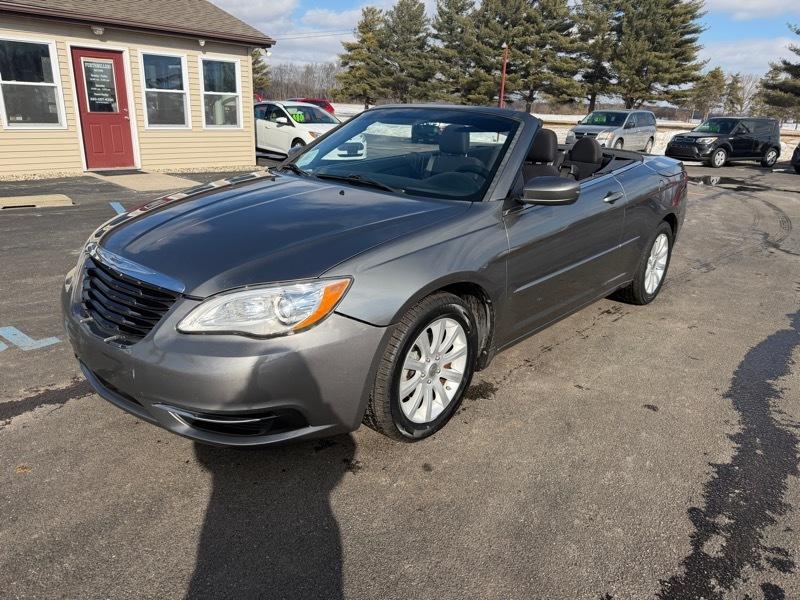 Chrysler 200 Touring Convertible 2013