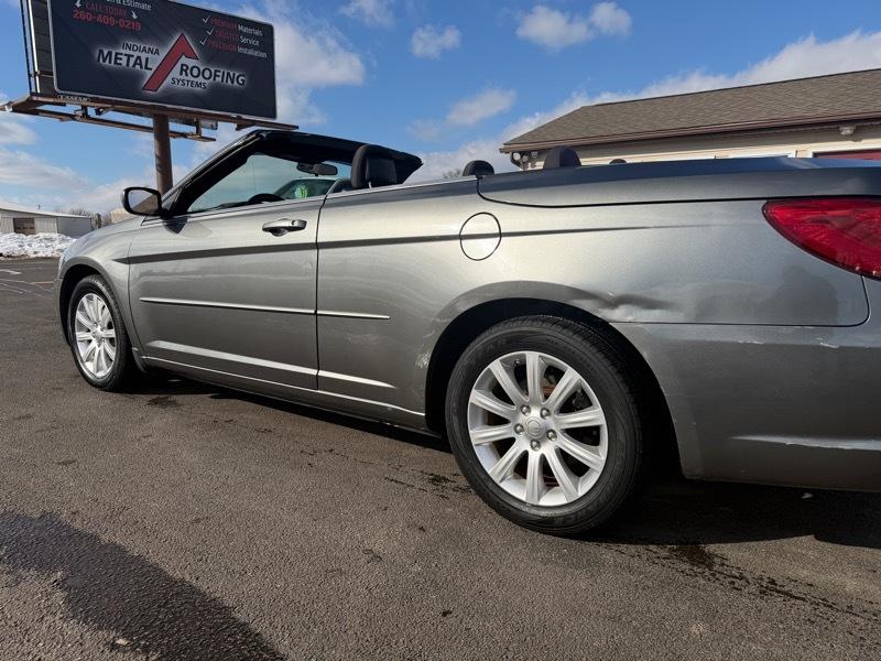 Chrysler 200 Touring Convertible 2013