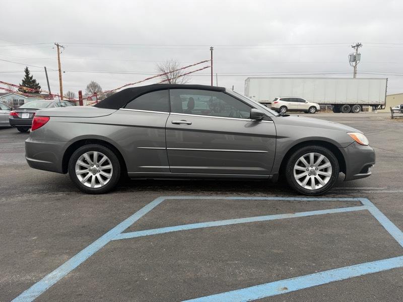 Chrysler 200 Touring Convertible 2013