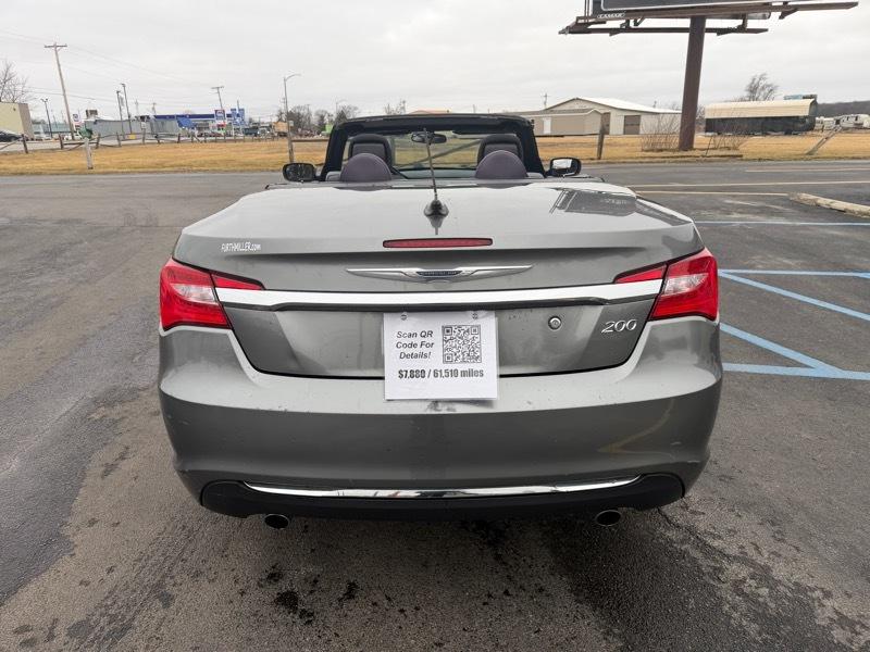 Chrysler 200 Touring Convertible 2013