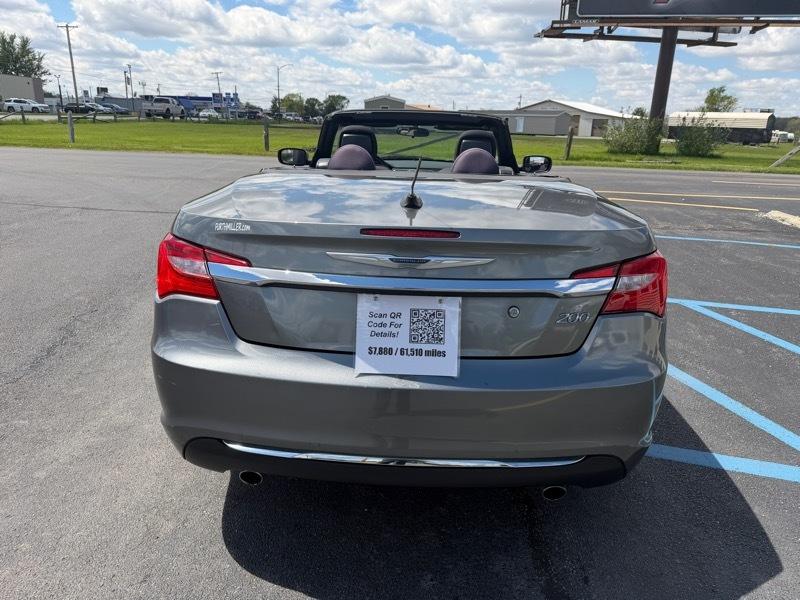 Chrysler 200 Touring Convertible 2013