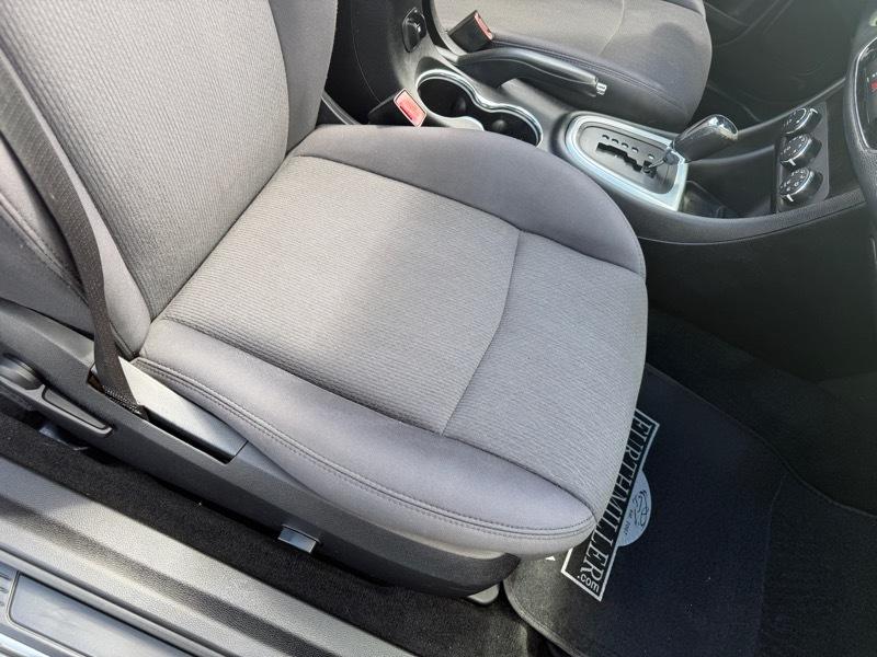 Chrysler 200 Touring Convertible 2013