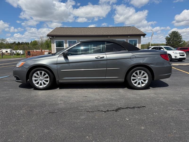 Chrysler 200 Touring Convertible 2013