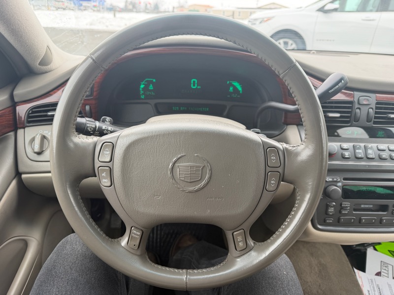 Cadillac DeVille Sedan 2003