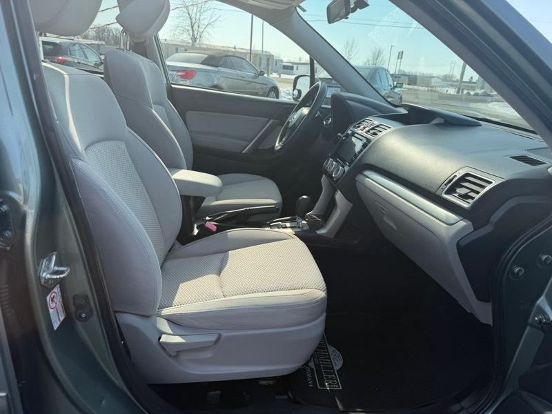 Subaru Forester 2.5i Premium 2016