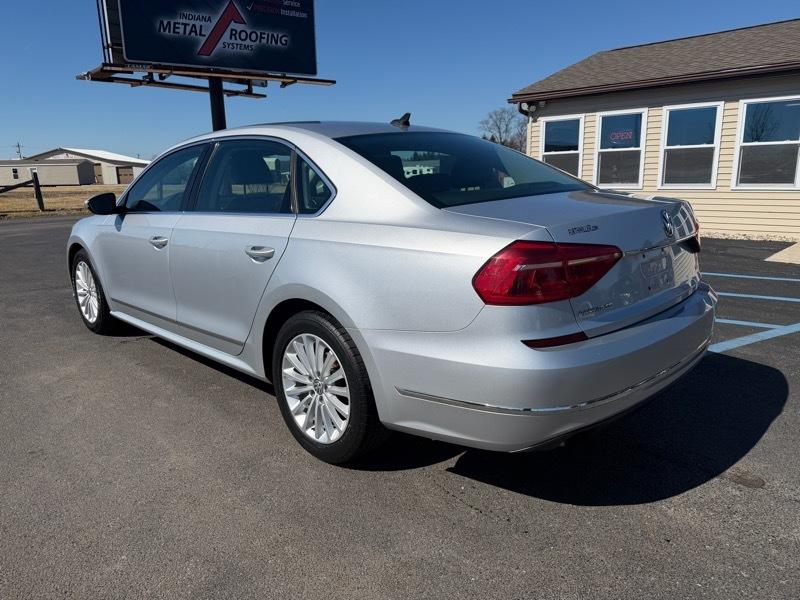 Volkswagen Passat  2016