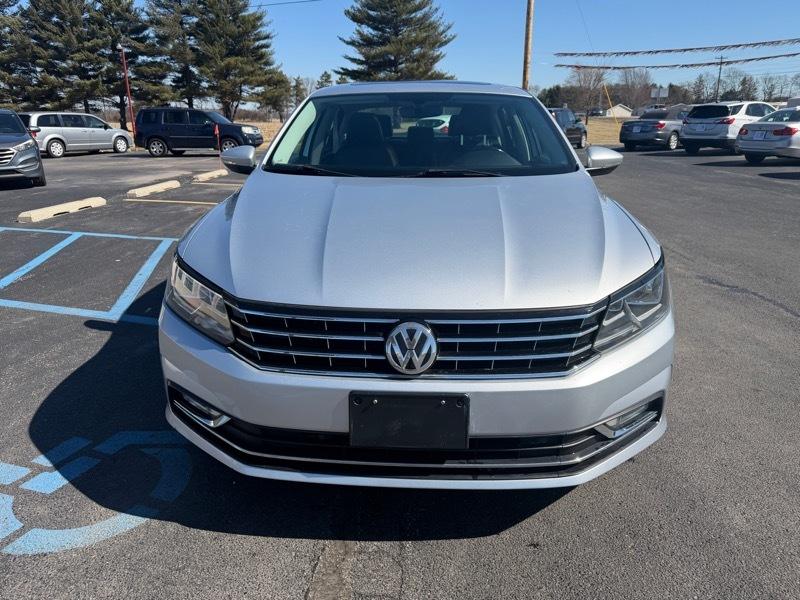 Volkswagen Passat  2016