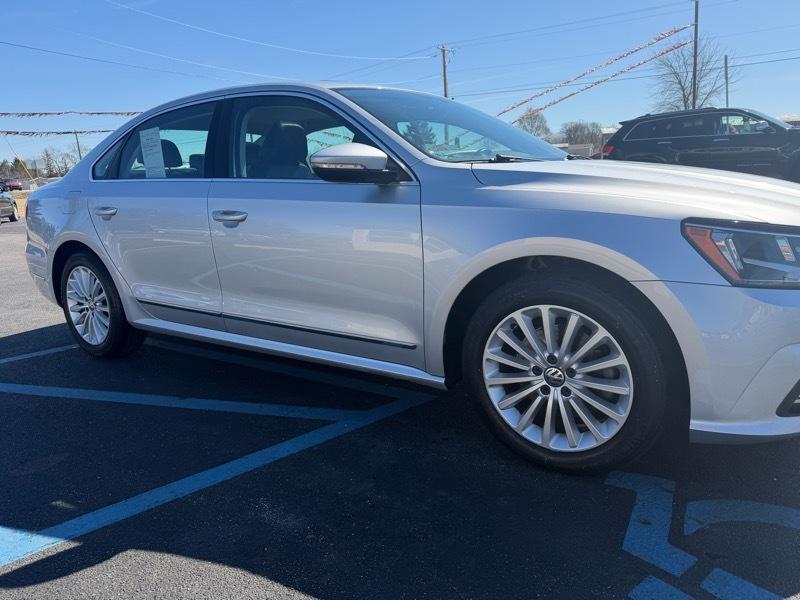 Volkswagen Passat  2016