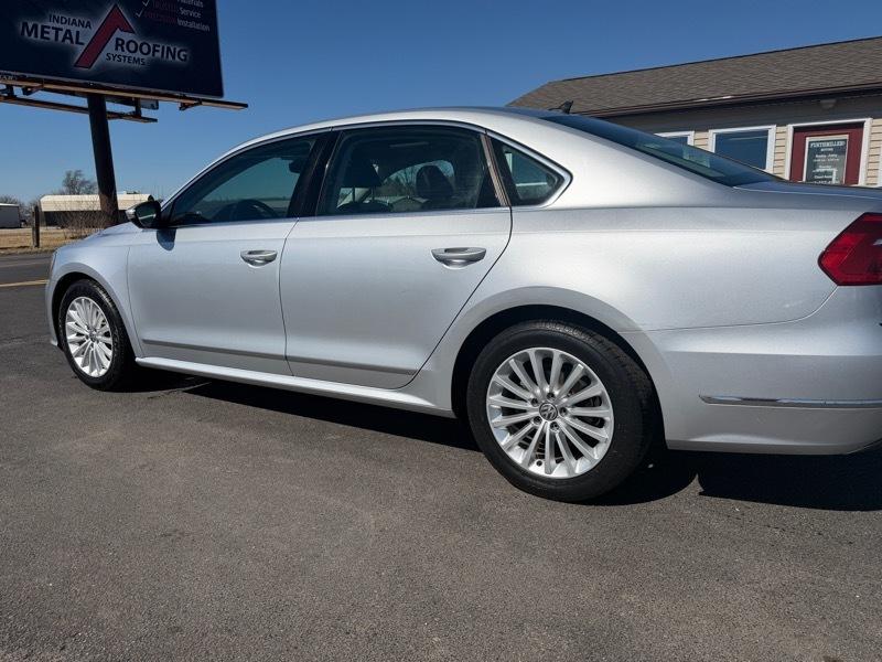 Volkswagen Passat  2016