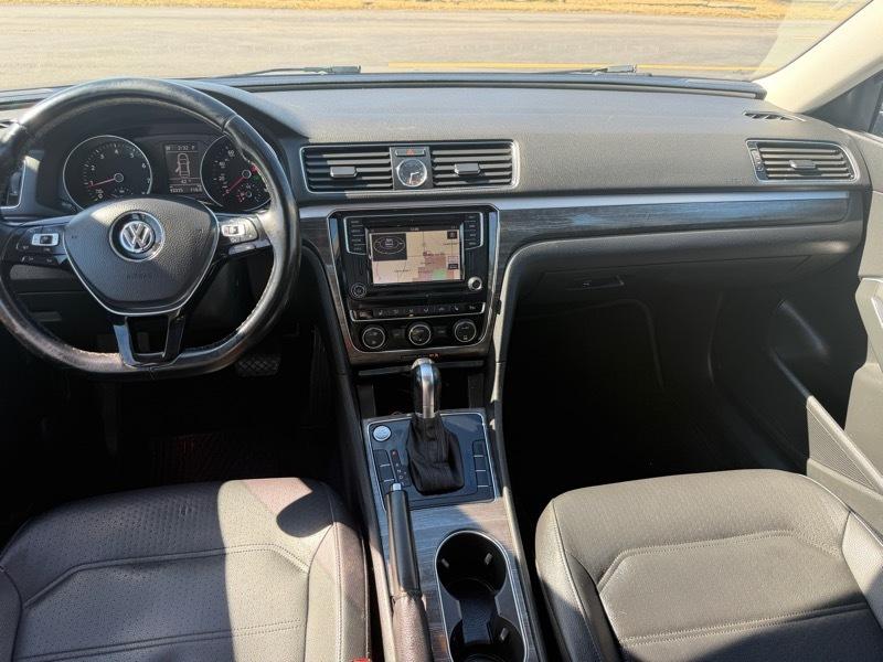 Volkswagen Passat  2016