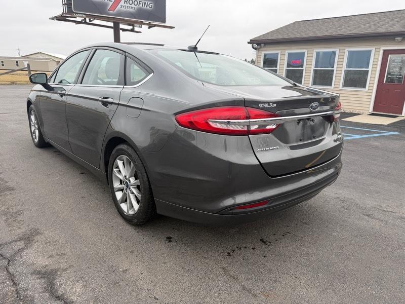 Ford Fusion SE 2017