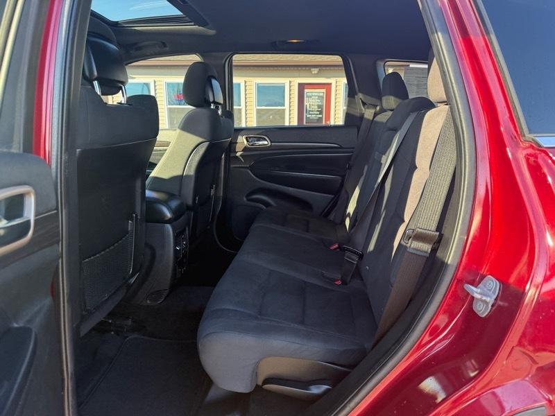 Jeep Grand Cherokee Laredo 2WD 2014