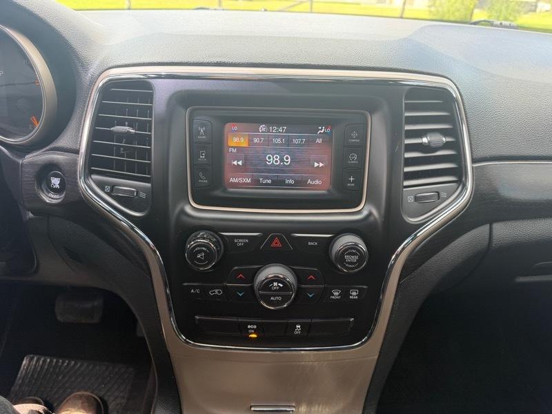 Jeep Grand Cherokee Laredo 2WD 2014