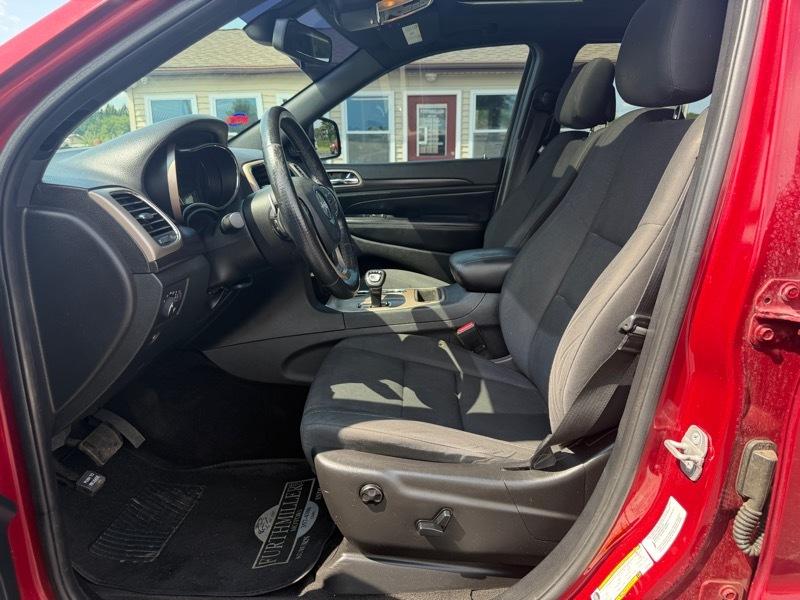 Jeep Grand Cherokee Laredo 2WD 2014