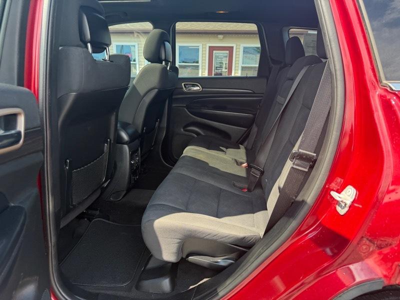Jeep Grand Cherokee Laredo 2WD 2014