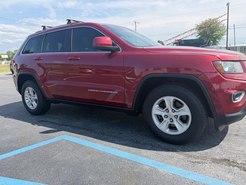 Jeep Grand Cherokee Laredo 2WD 2014