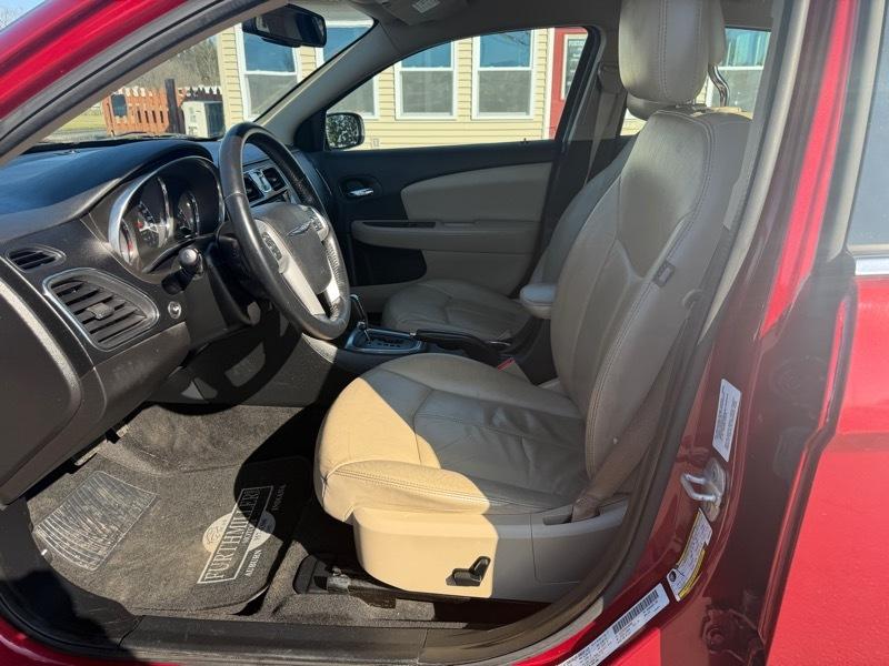 Chrysler 200 Limited 2012