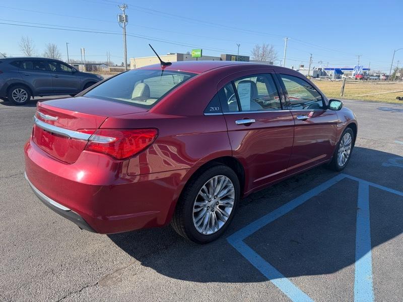 Chrysler 200 Limited 2012