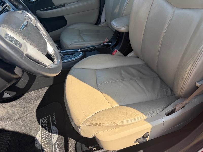 Chrysler 200 Limited 2012