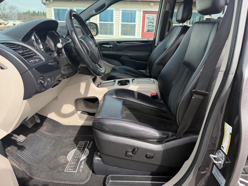 Dodge Grand Caravan SXT 2017