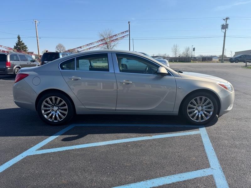 Buick Regal  2011