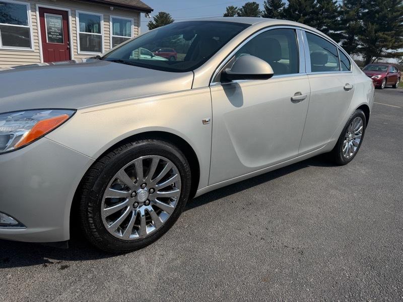 Buick Regal  2011