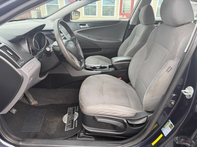 Hyundai Sonata  2013