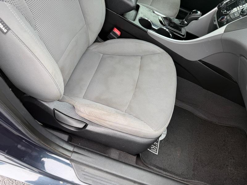 Hyundai Sonata  2013