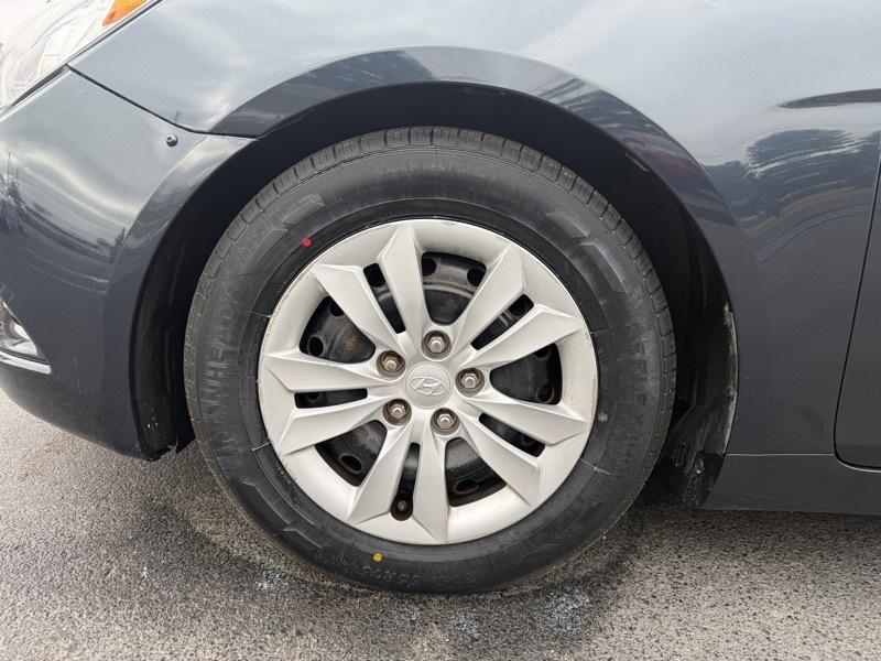 Hyundai Sonata  2013