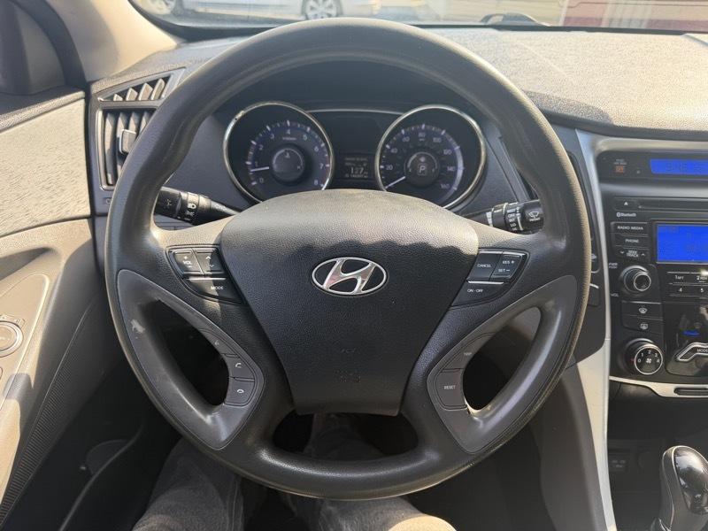 Hyundai Sonata  2013