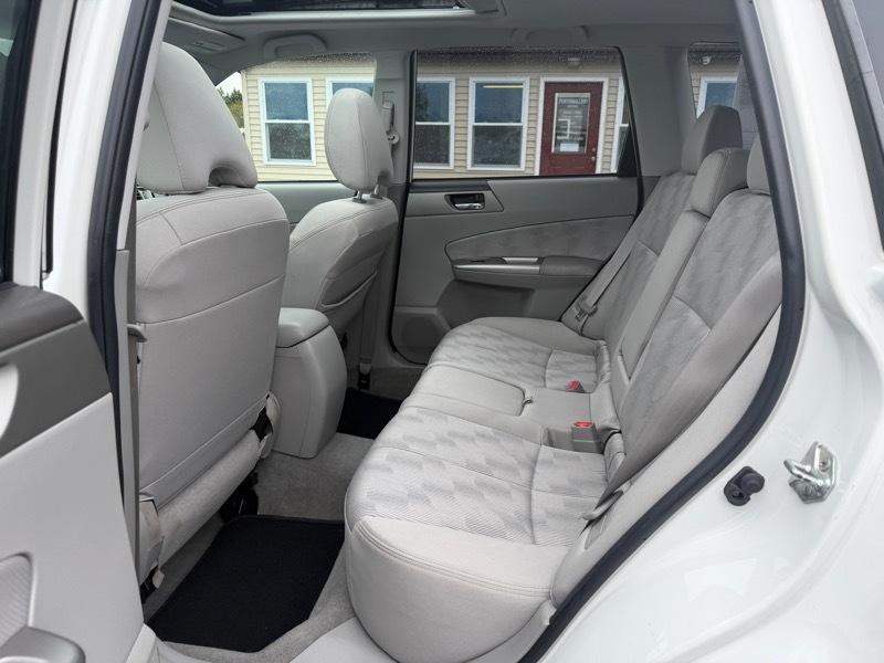 Subaru Forester 2.5X Premium 2010