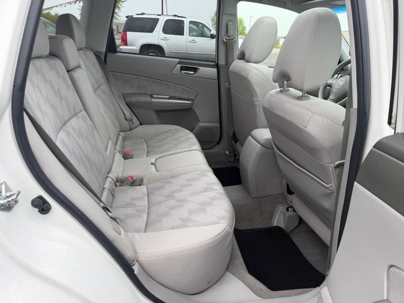 Subaru Forester 2.5X Premium 2010