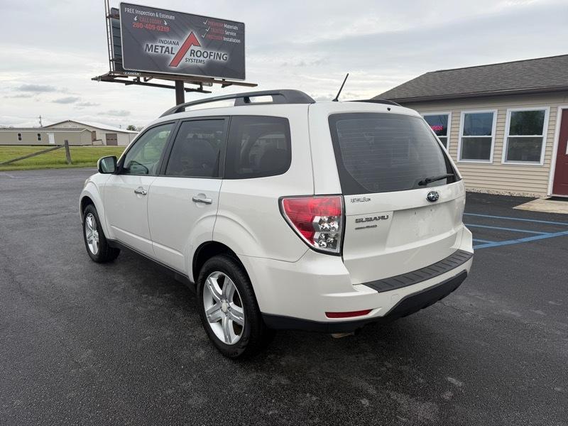 Subaru Forester 2.5X Premium 2010