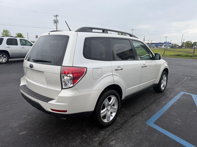 Subaru Forester 2.5X Premium 2010