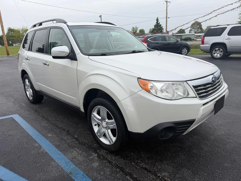 Subaru Forester 2.5X Premium 2010
