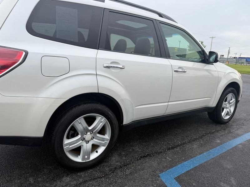 Subaru Forester 2.5X Premium 2010