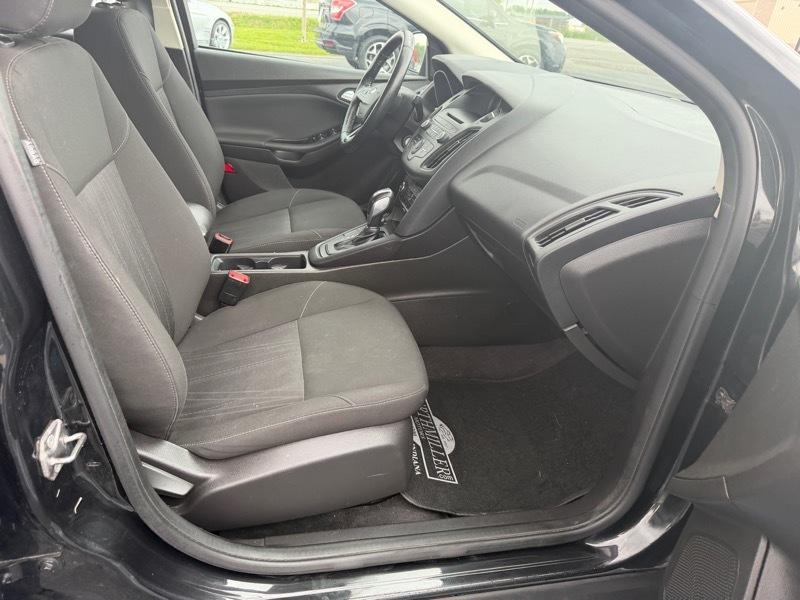 Ford Focus SE Sedan 2015