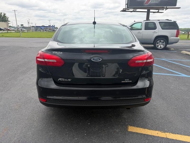 Ford Focus SE Sedan 2015
