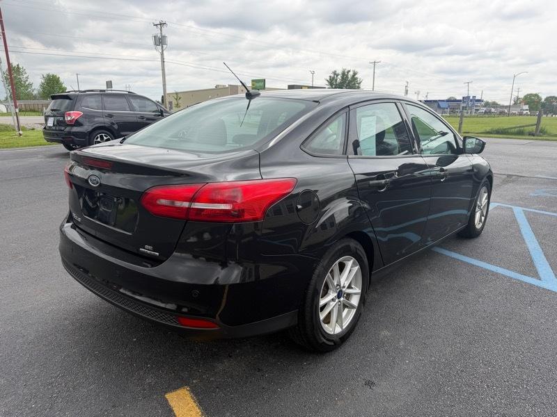Ford Focus SE Sedan 2015