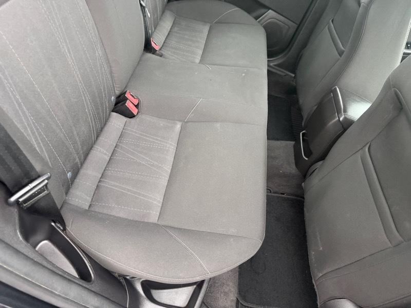 Ford Focus SE Sedan 2015