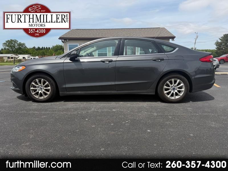 Ford Fusion S 2017