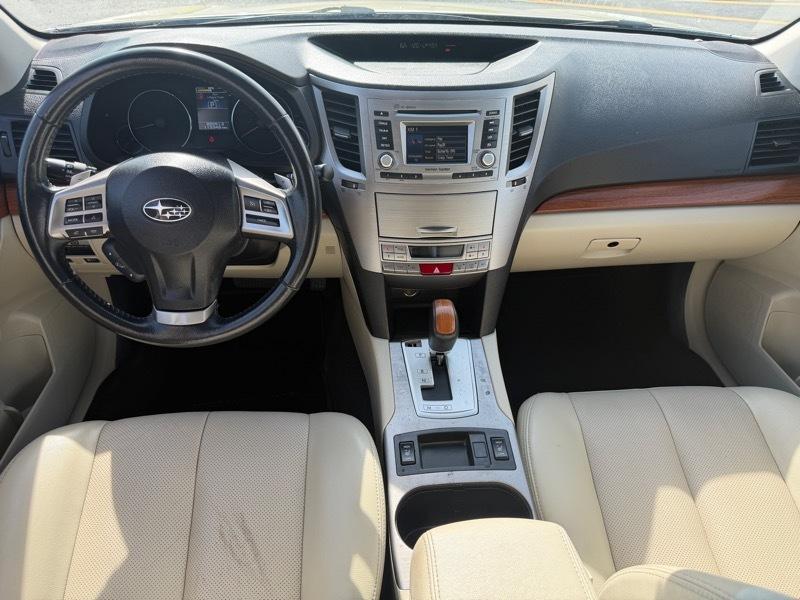 Subaru Outback 2.5i Limited 2014