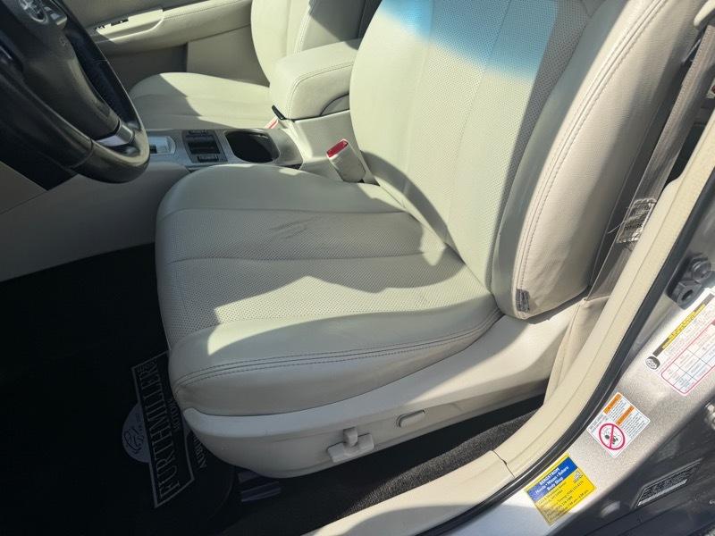Subaru Outback 2.5i Limited 2014