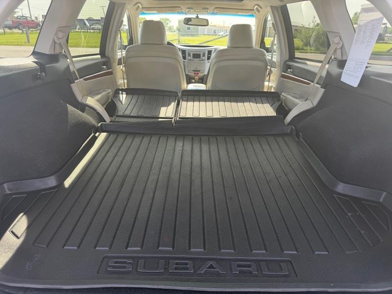 Subaru Outback 2.5i Limited 2014