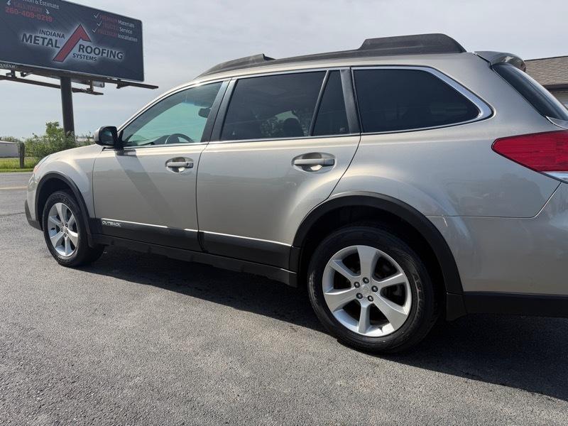 Subaru Outback 2.5i Limited 2014
