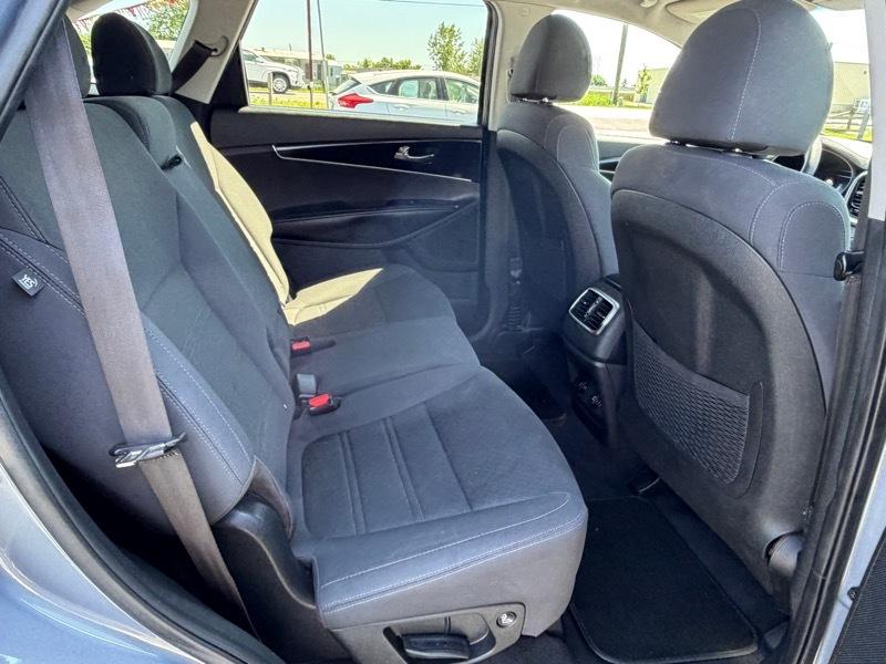 Kia Sorento LX FWD 2020